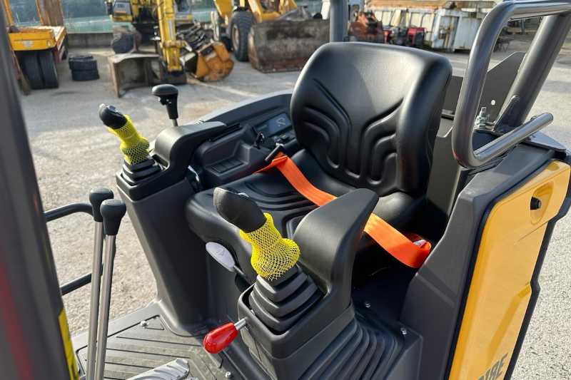 OmecoHub - Immagine VOLVO ECR18E